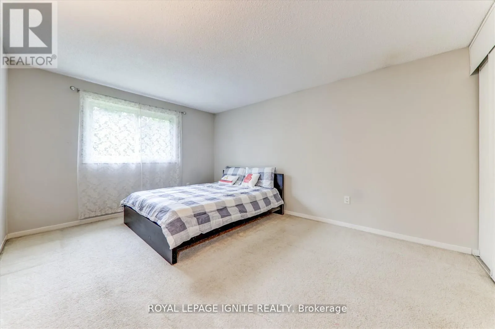 412 PRINCE OF WALES DRIVE