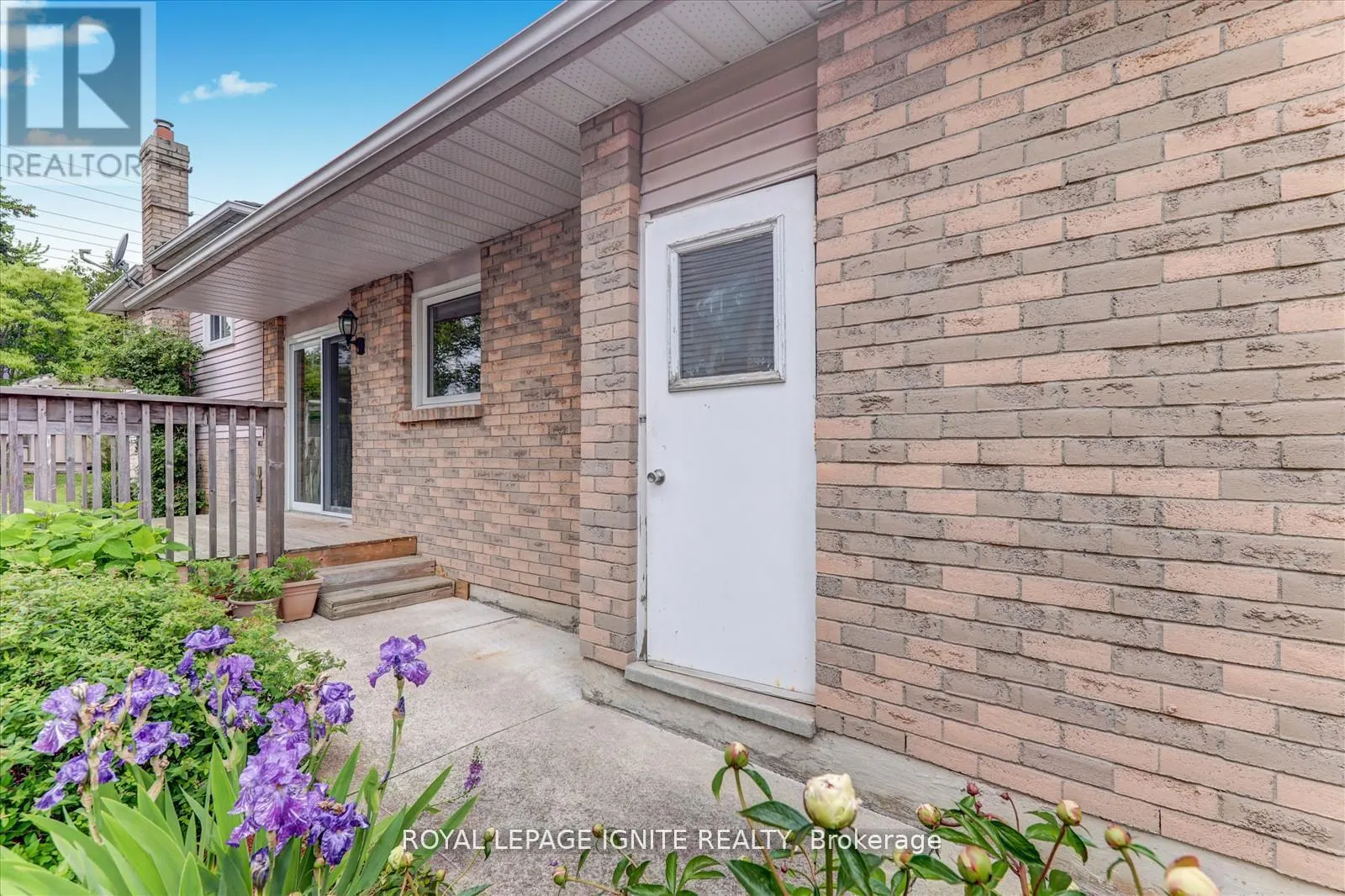 412 PRINCE OF WALES DRIVE