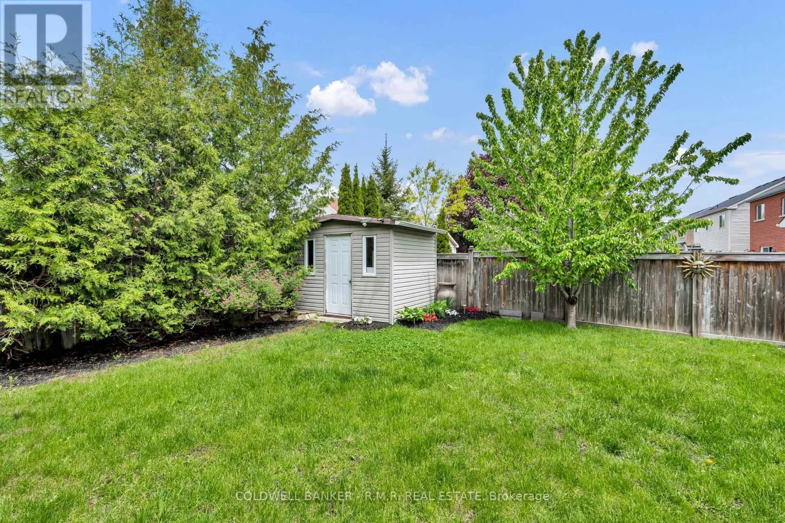 82 VIPOND ROAD