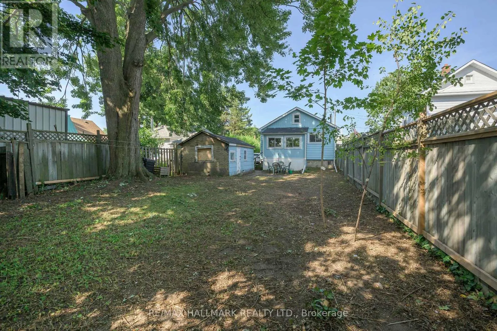 335 PERRY STREET