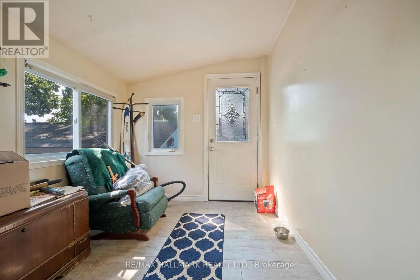 335 PERRY STREET