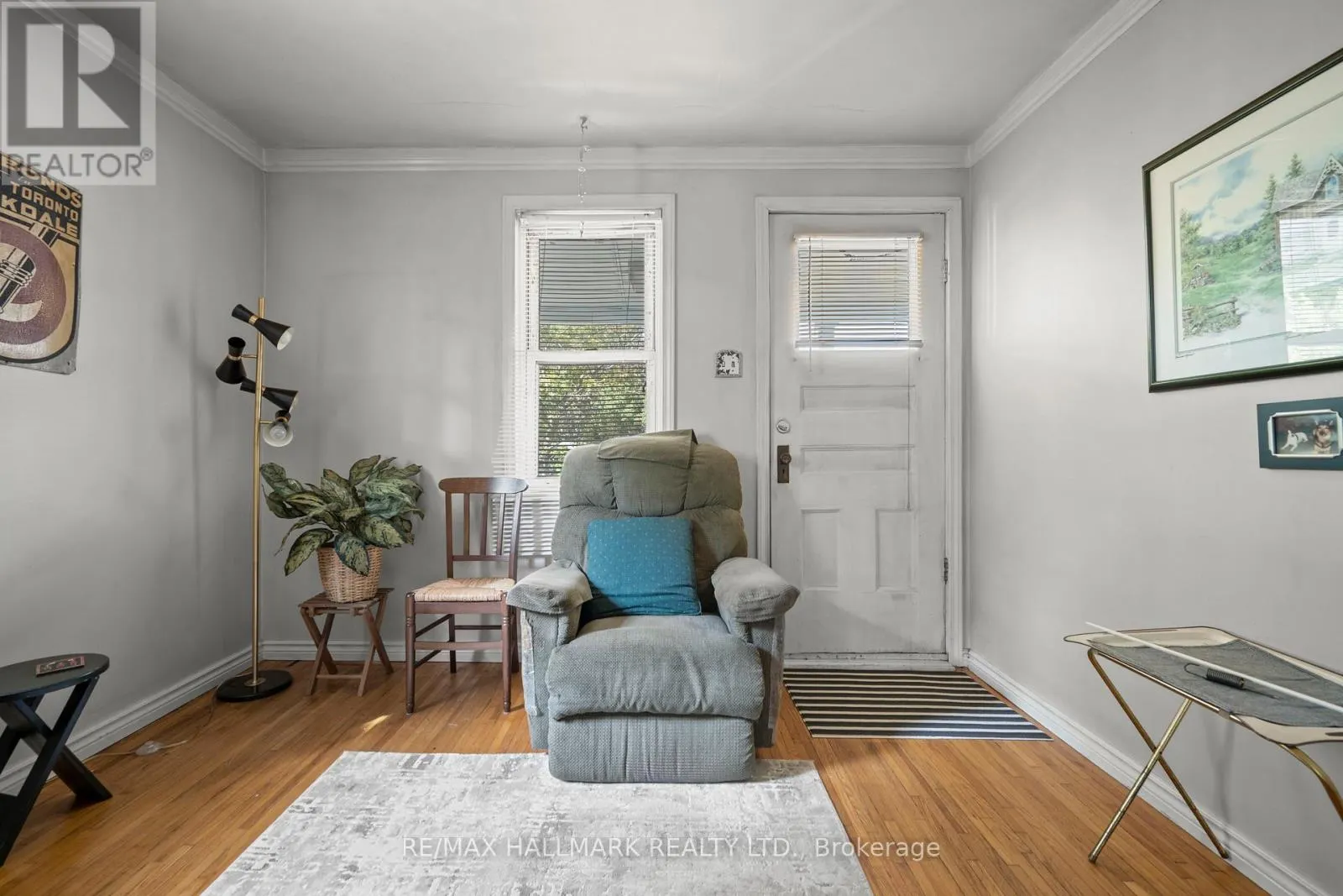 335 PERRY STREET