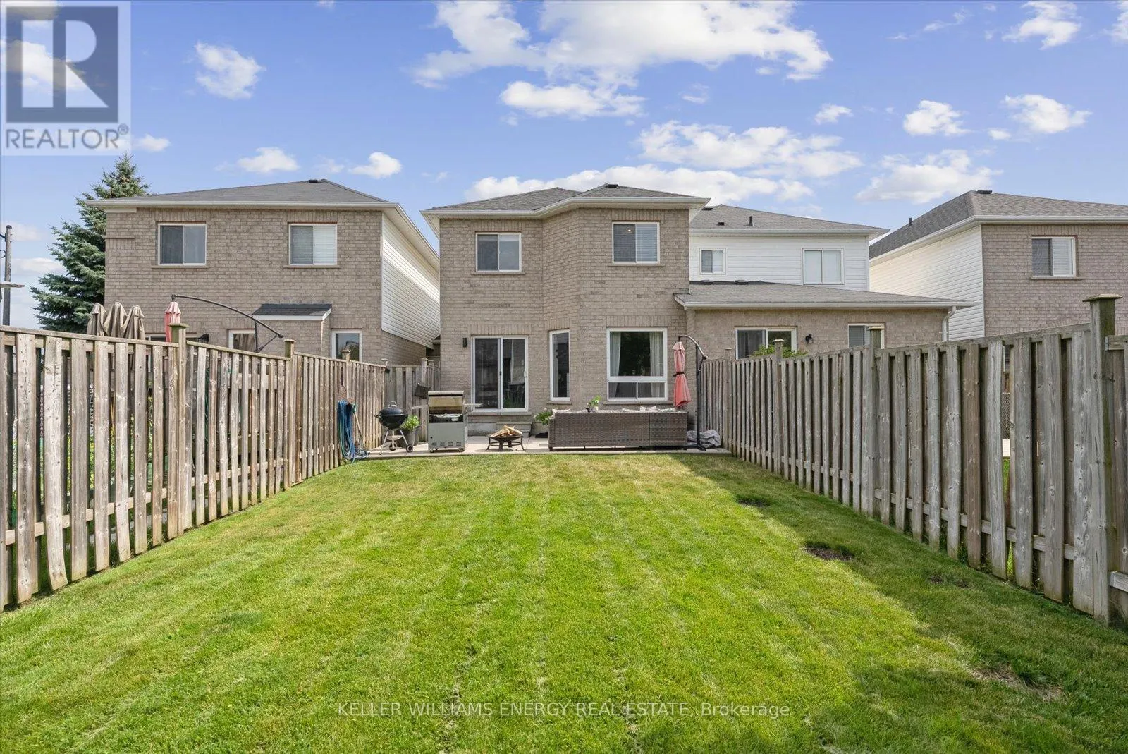 32 CORIANNE AVENUE
