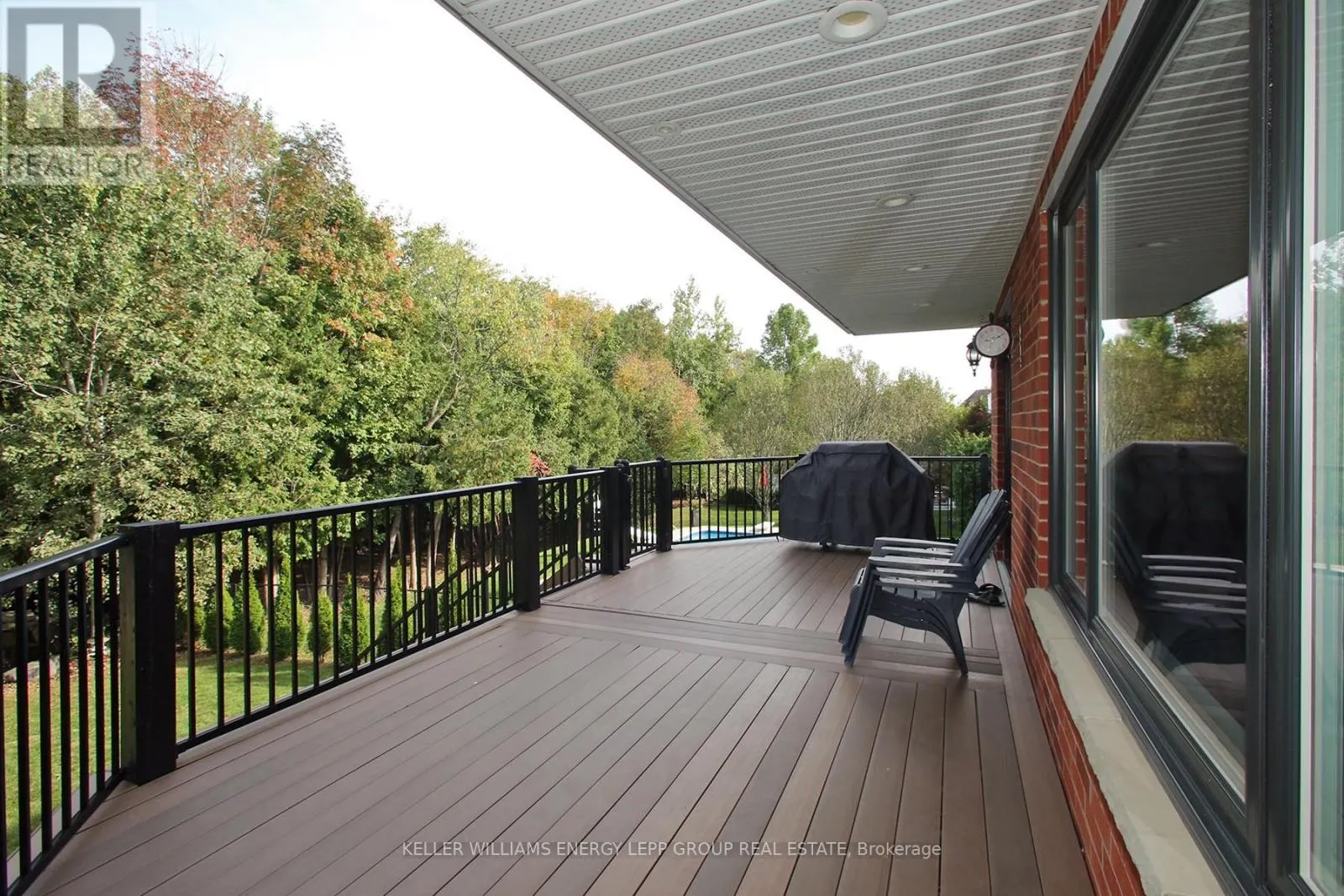 3693 COCHRANE STREET
