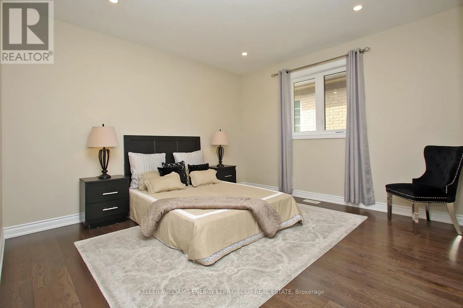 3693 COCHRANE STREET