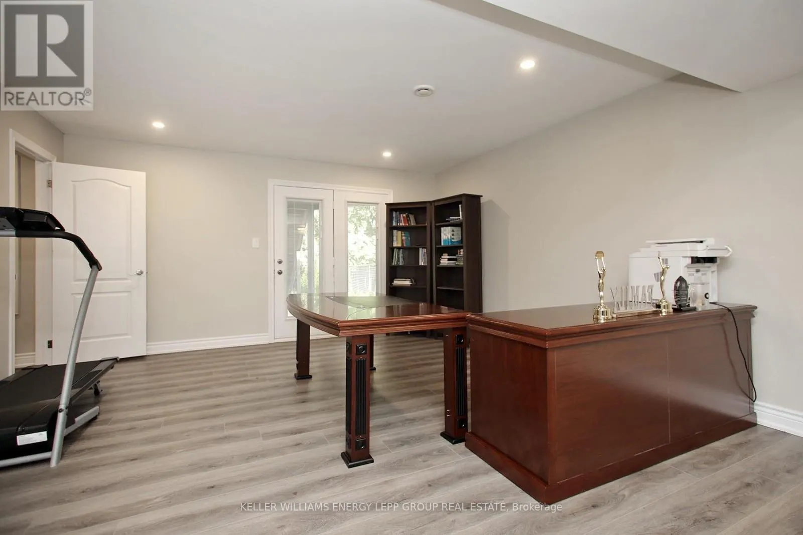 3693 COCHRANE STREET