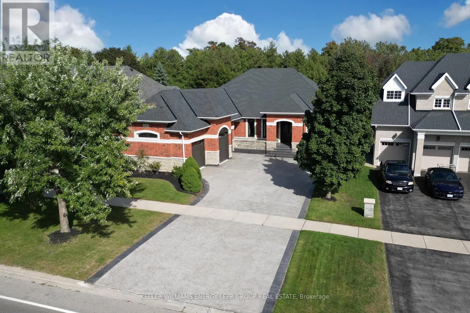 3693 COCHRANE STREET