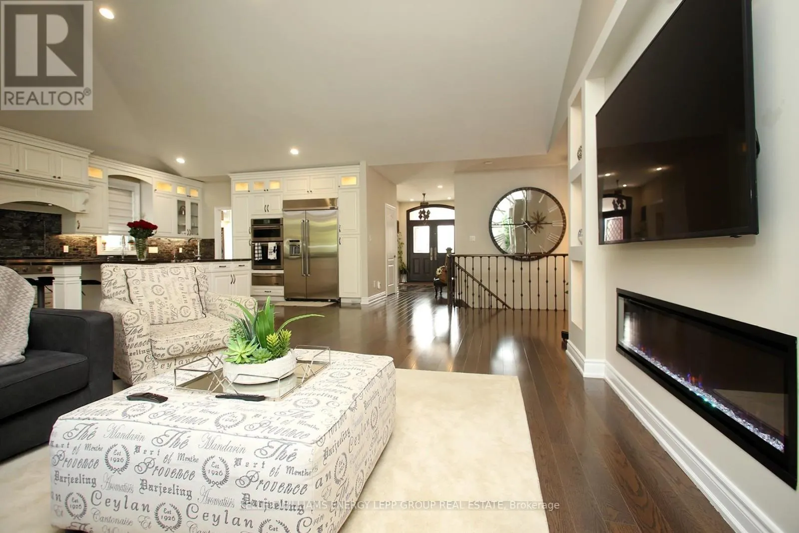 3693 COCHRANE STREET