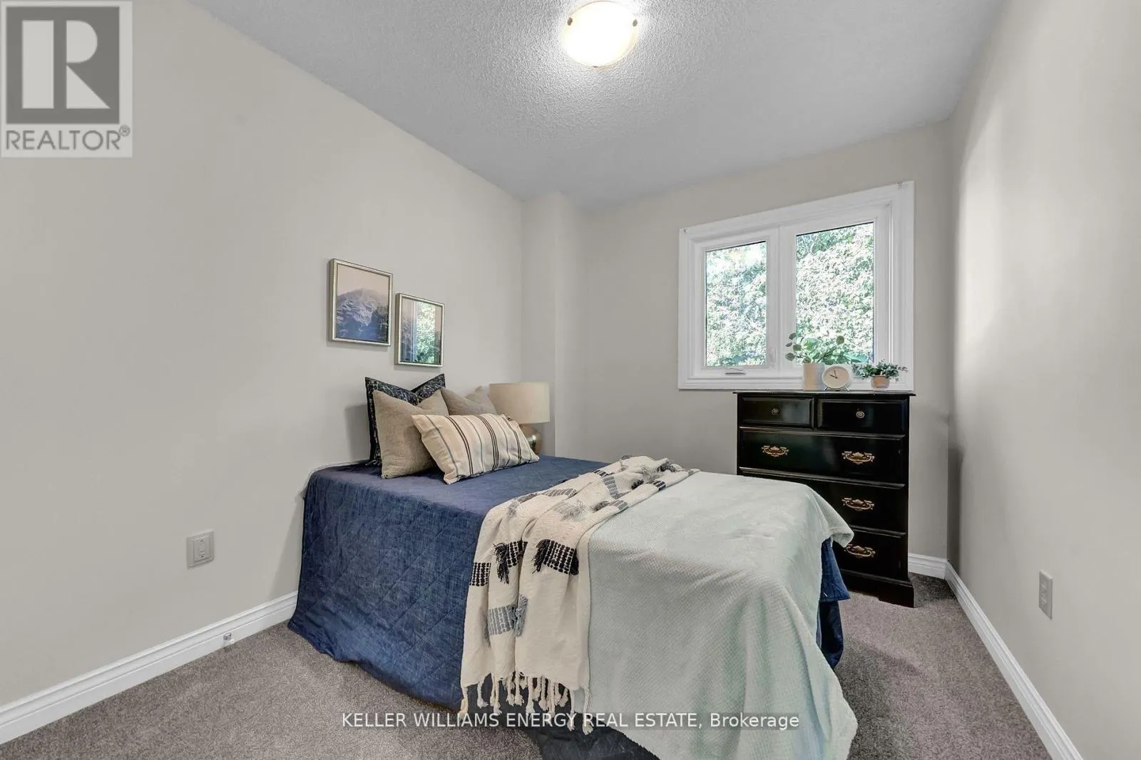 37 POOLTON CRESCENT