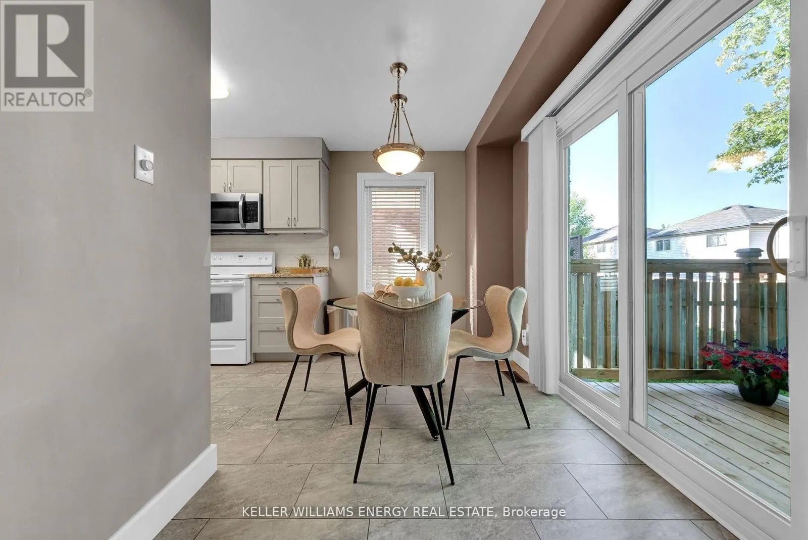 37 POOLTON CRESCENT