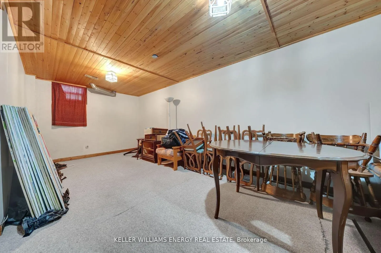 37 POOLTON CRESCENT