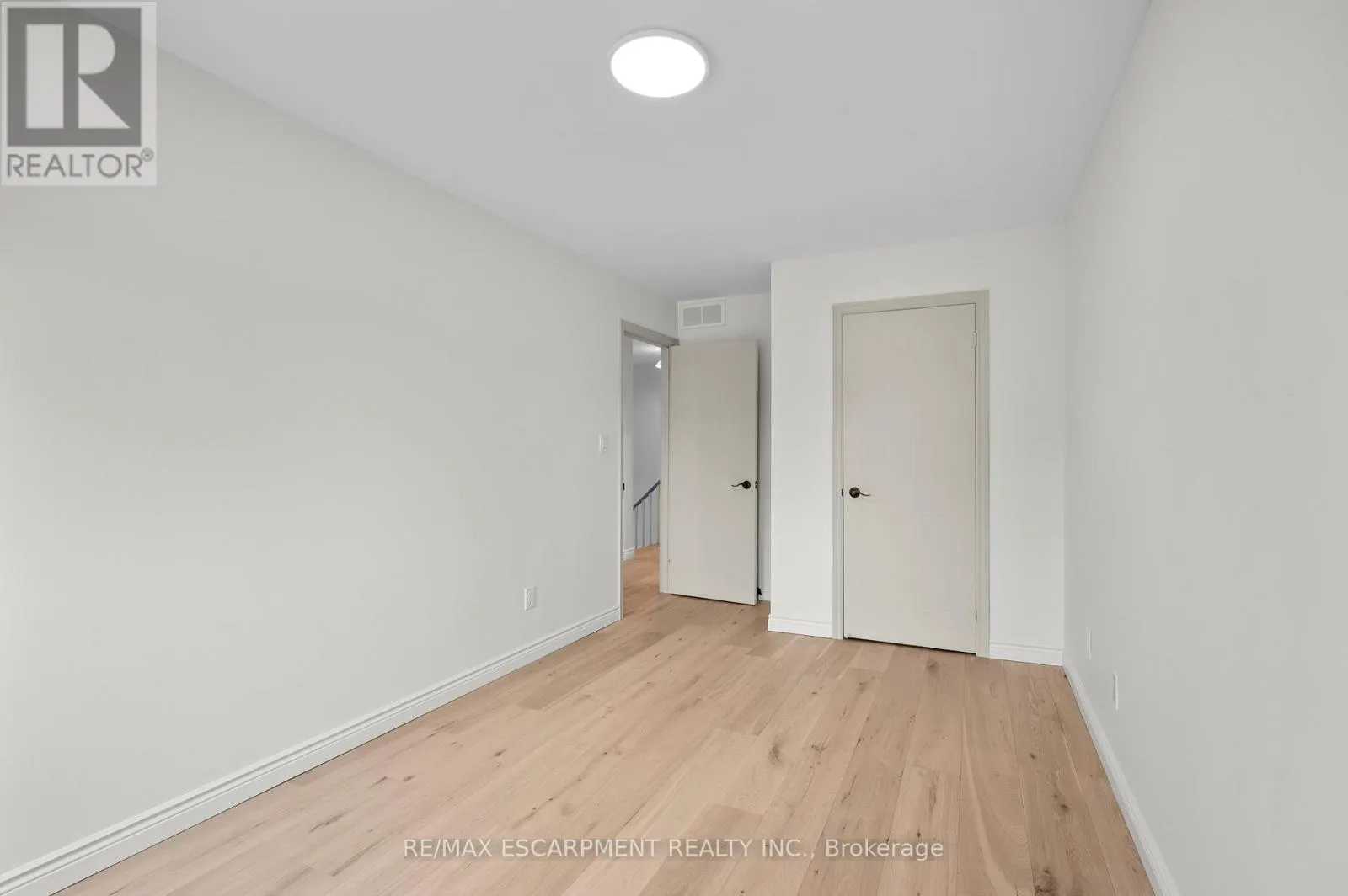 31 INGLEWOOD PLACE