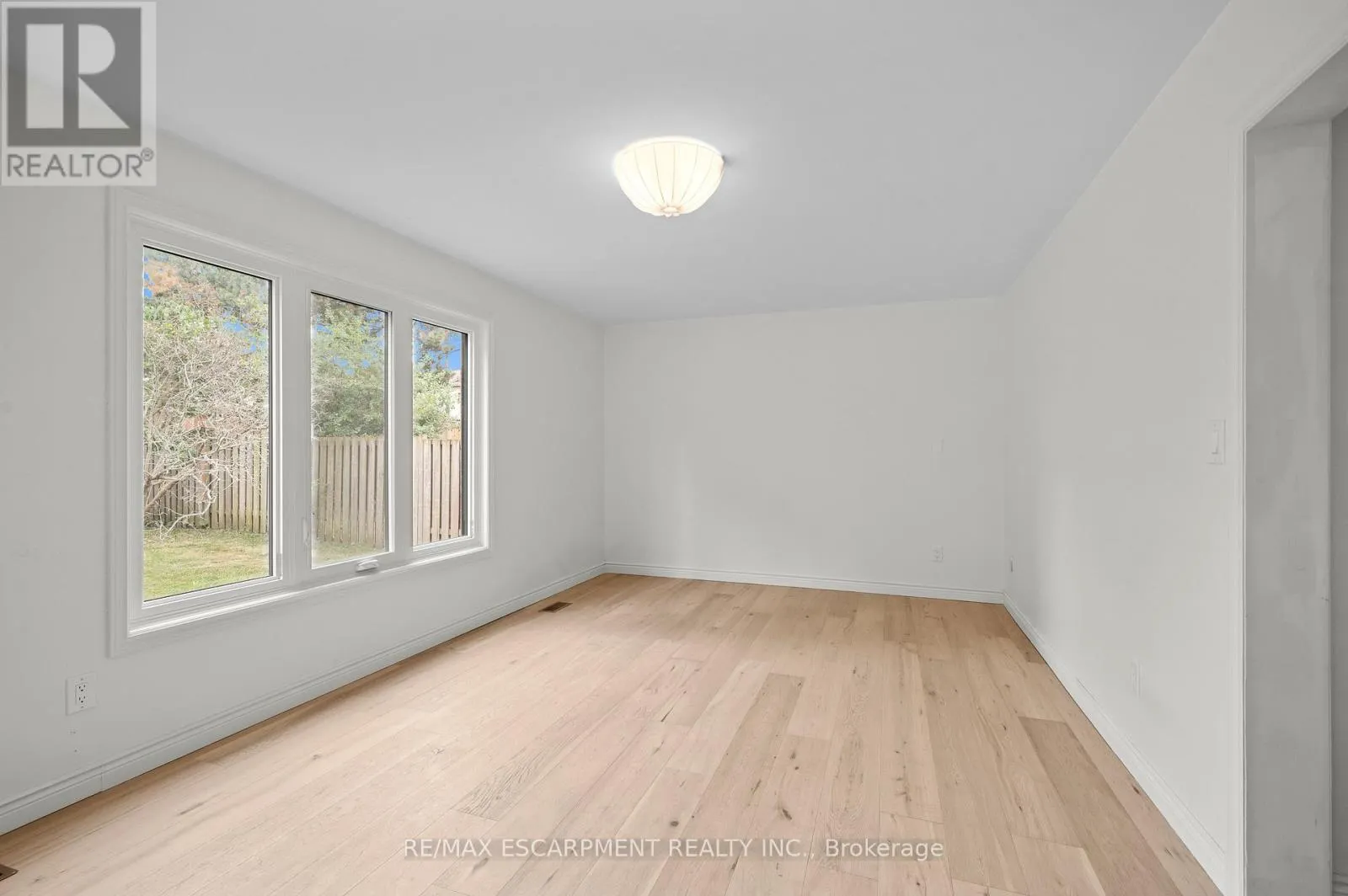 31 INGLEWOOD PLACE