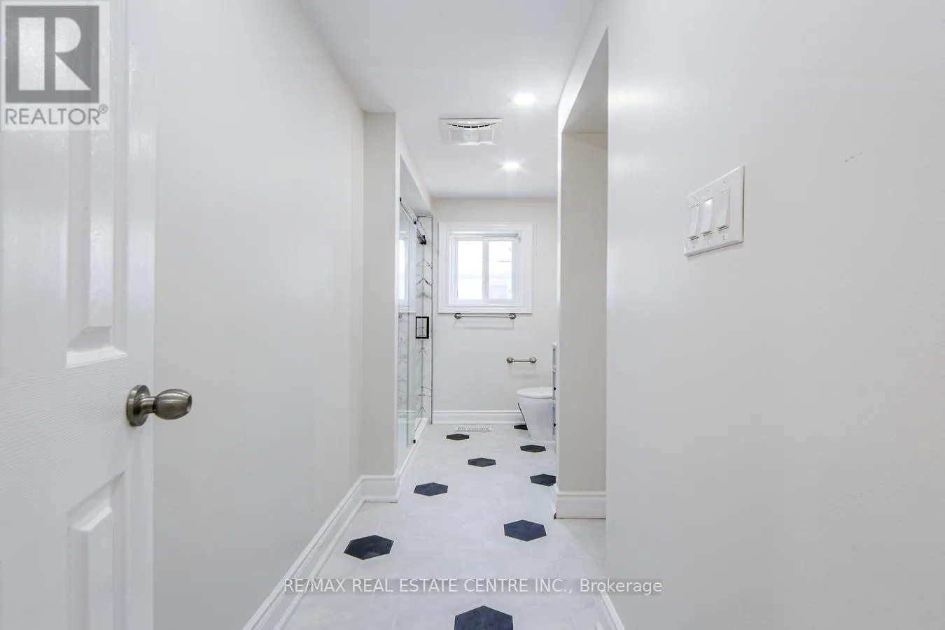 27 RICKABY STREET