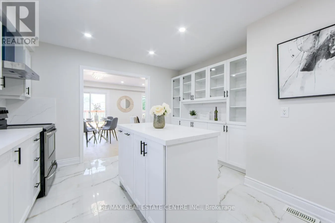 27 RICKABY STREET