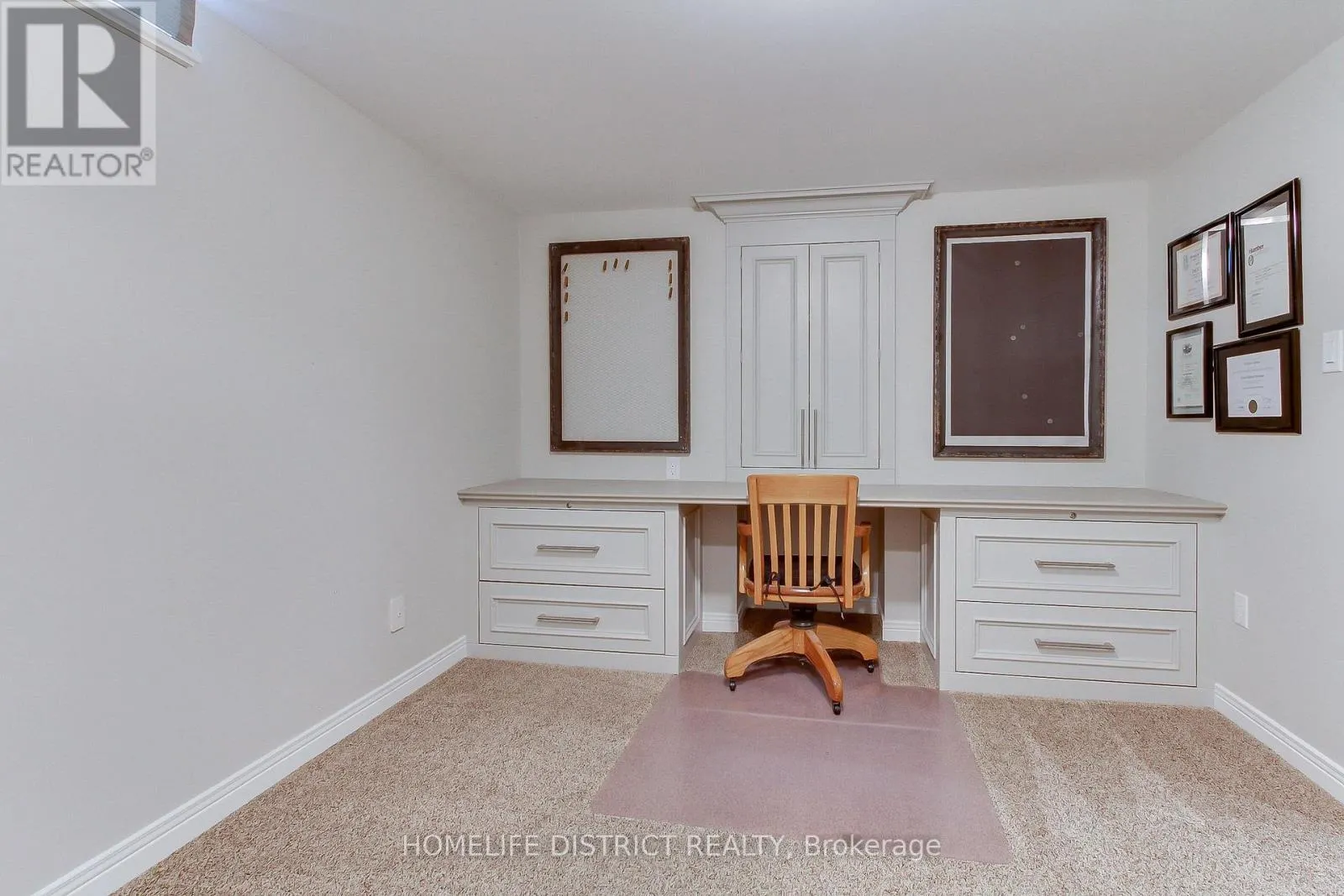 43 DANIELS CRESCENT