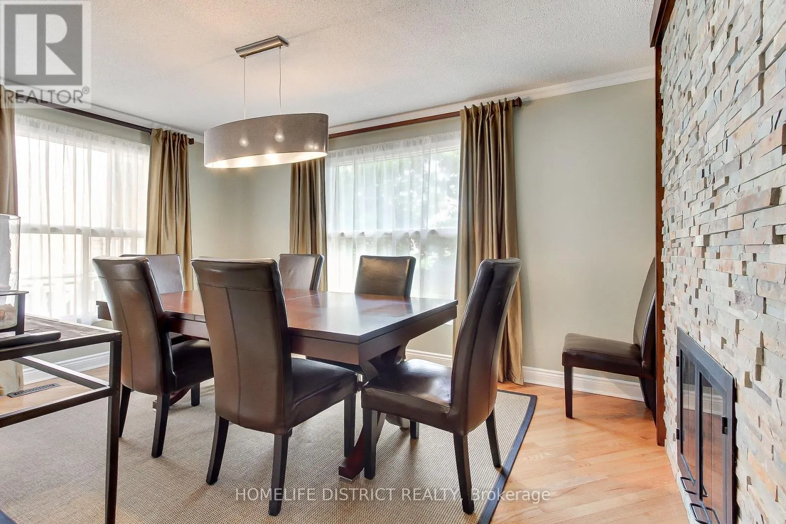 43 DANIELS CRESCENT
