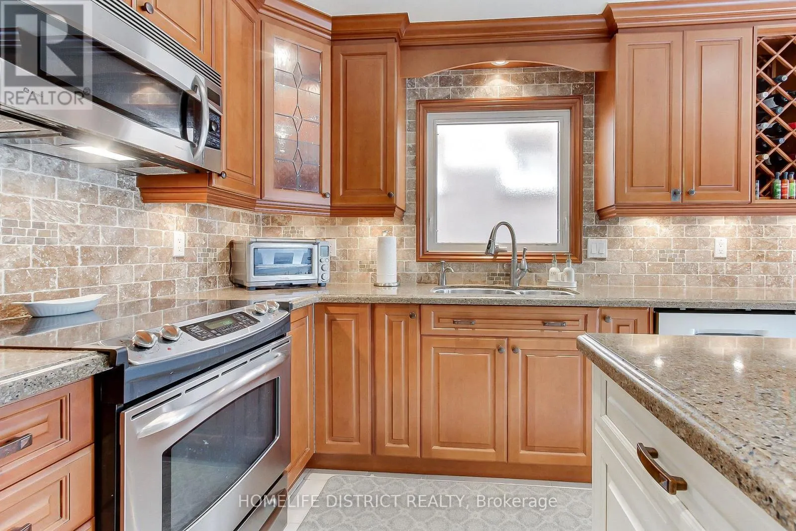 43 DANIELS CRESCENT