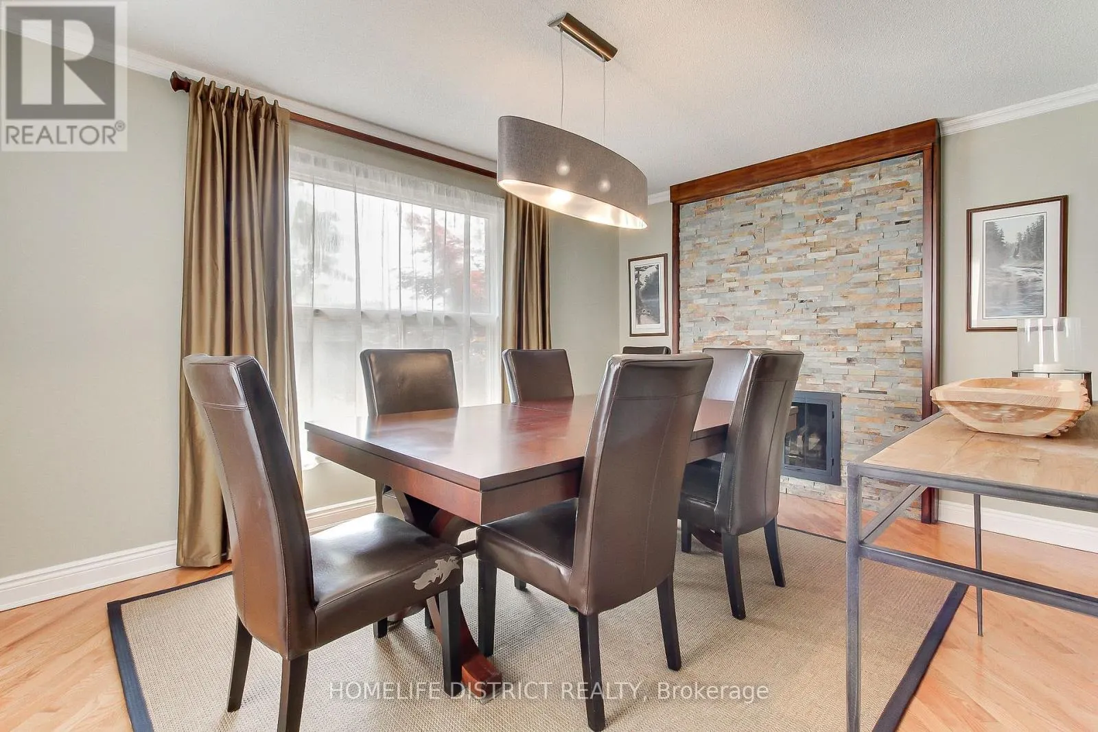 43 DANIELS CRESCENT