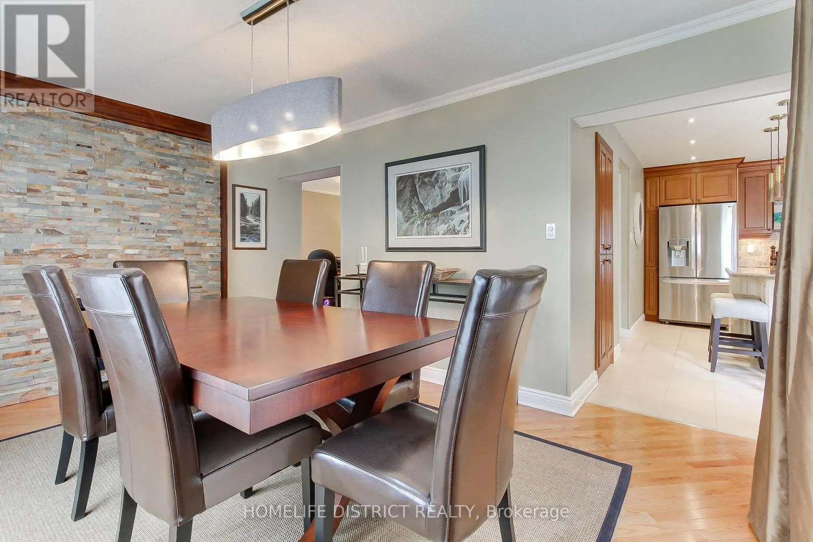 43 DANIELS CRESCENT