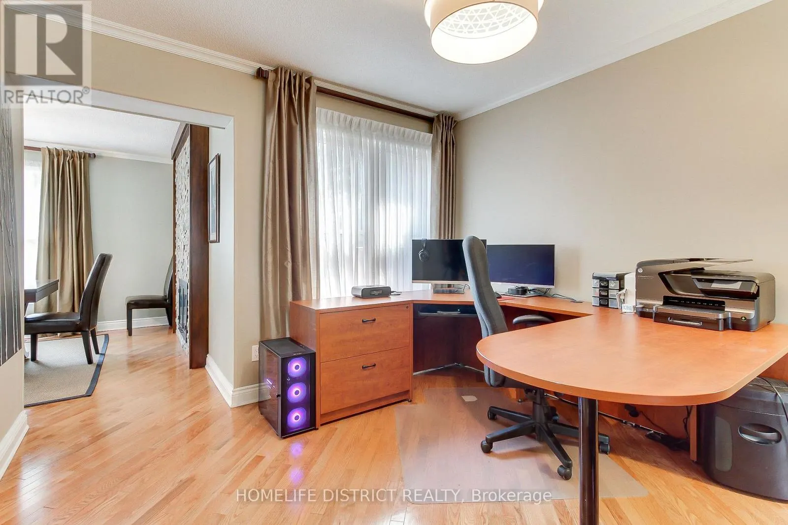 43 DANIELS CRESCENT