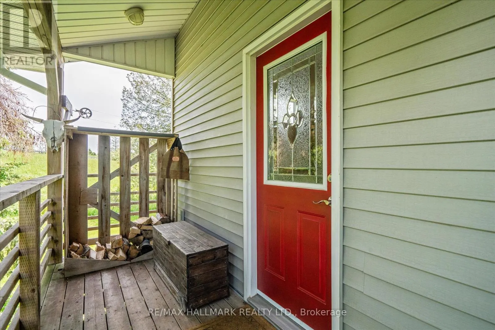 8473 MERCER ROAD