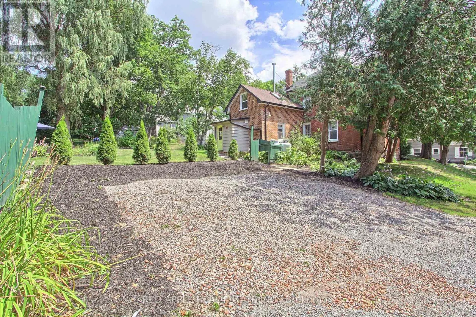 440 WHITEVALE ROAD