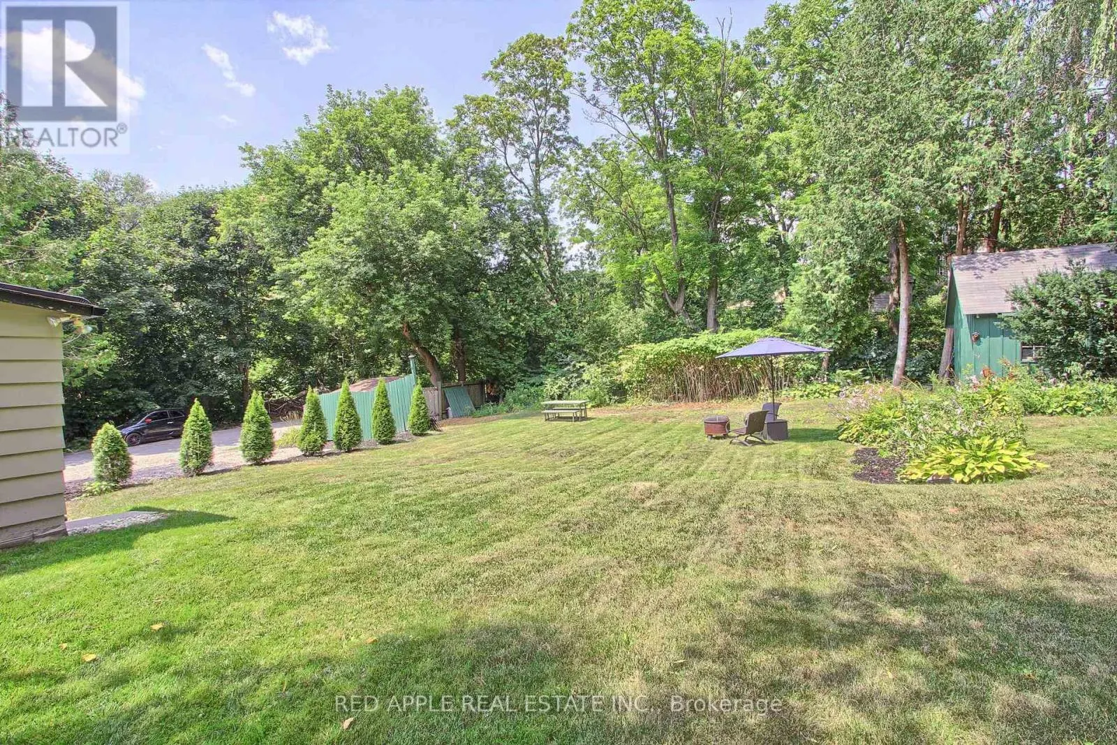 440 WHITEVALE ROAD
