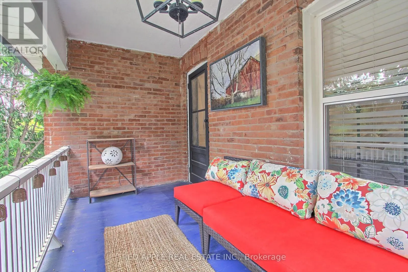 440 WHITEVALE ROAD