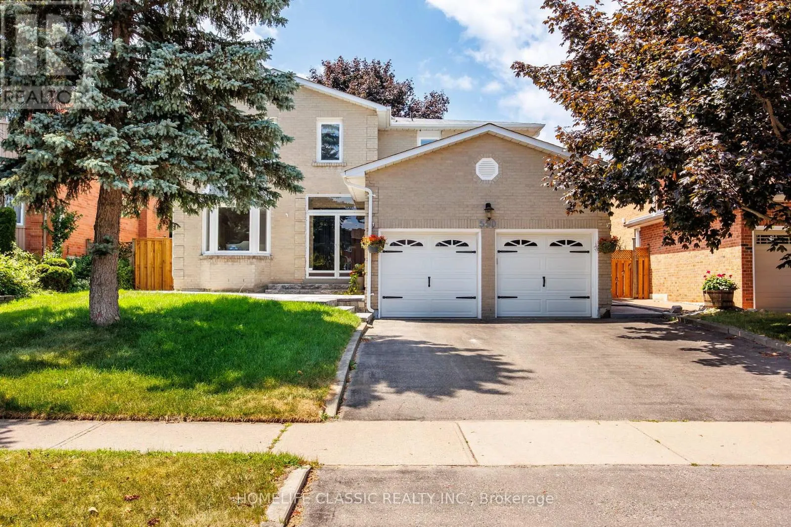 550 DAHLIA CRESCENT