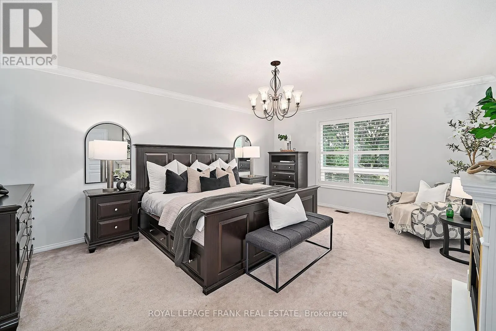 54 GARTSHORE DRIVE