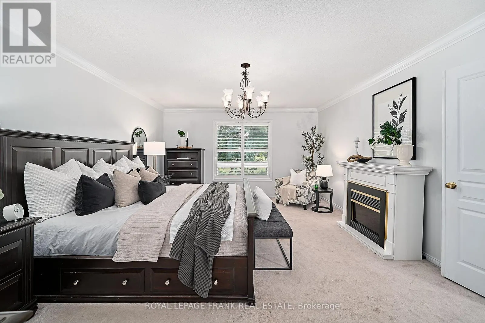 54 GARTSHORE DRIVE