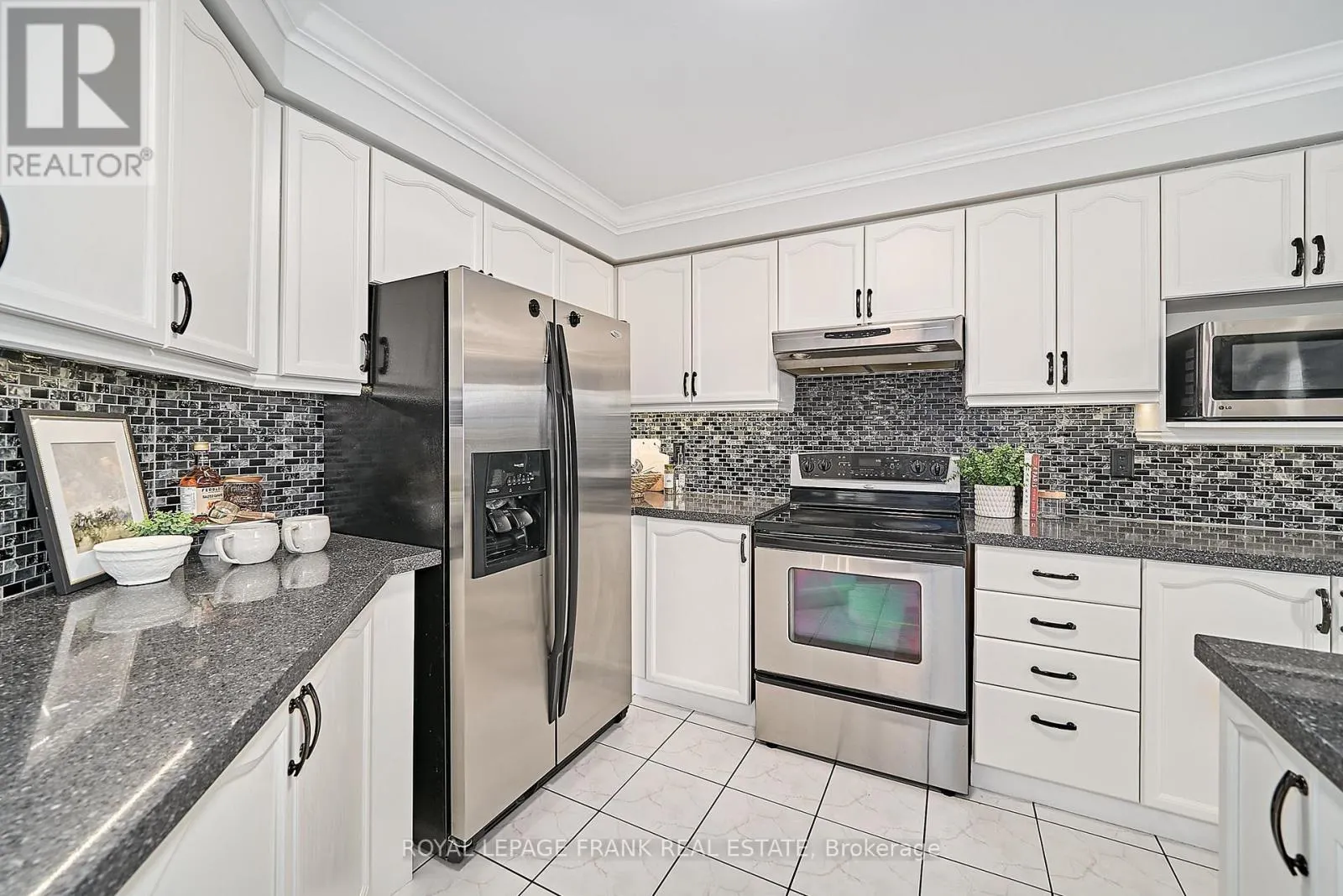 54 GARTSHORE DRIVE