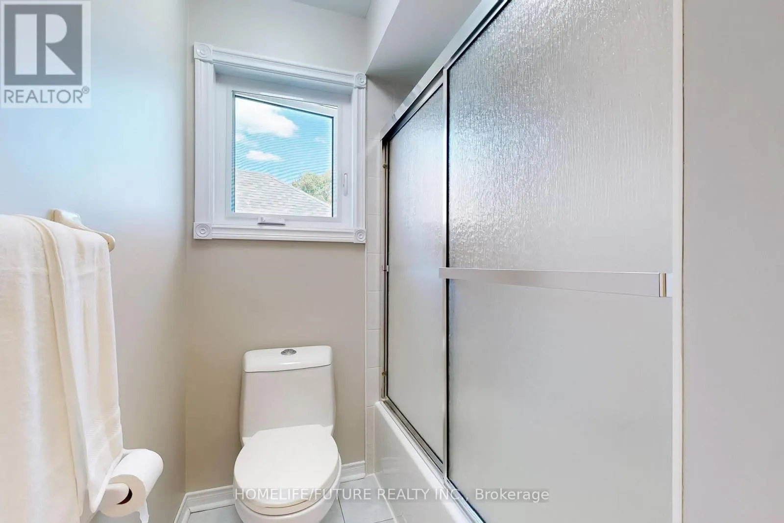 1595 DEERHURST COURT