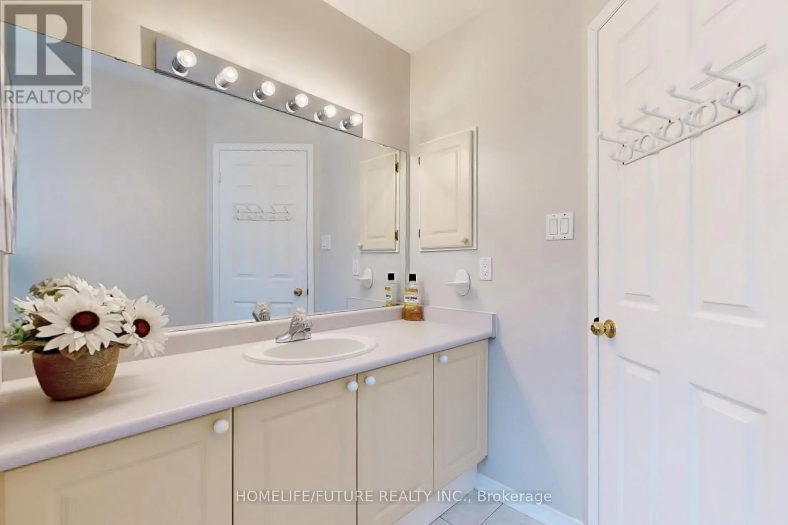 1595 DEERHURST COURT