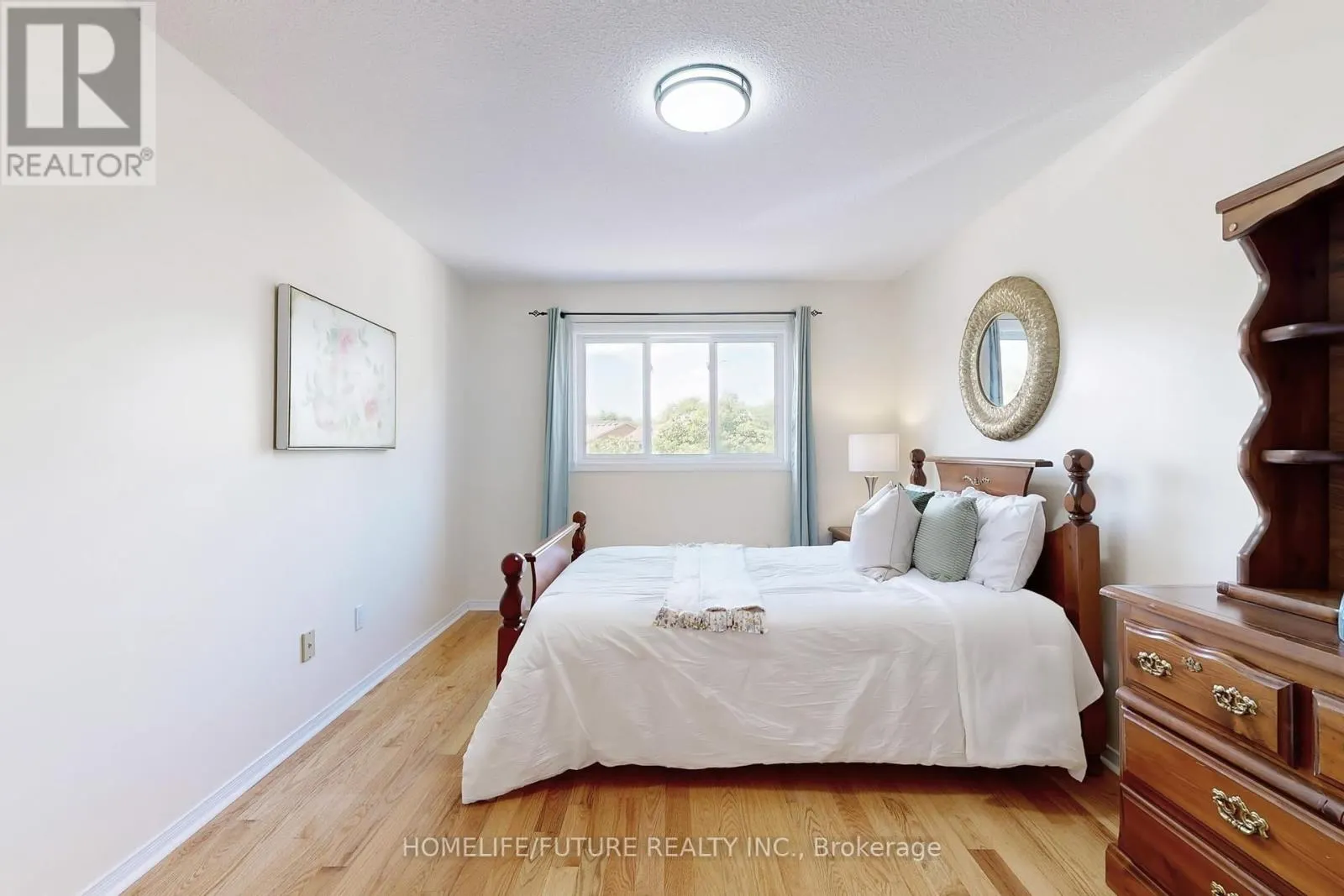1595 DEERHURST COURT