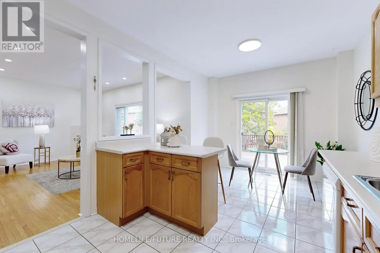 1595 DEERHURST COURT