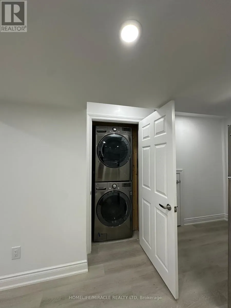 BSMT - 30 CLIPPER LANE