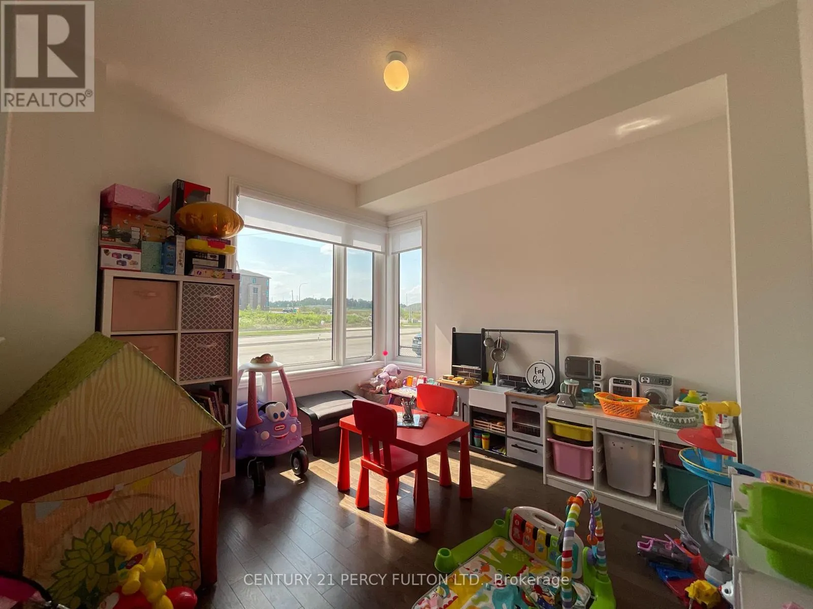 2775 PETER MATTHEWS DRIVE