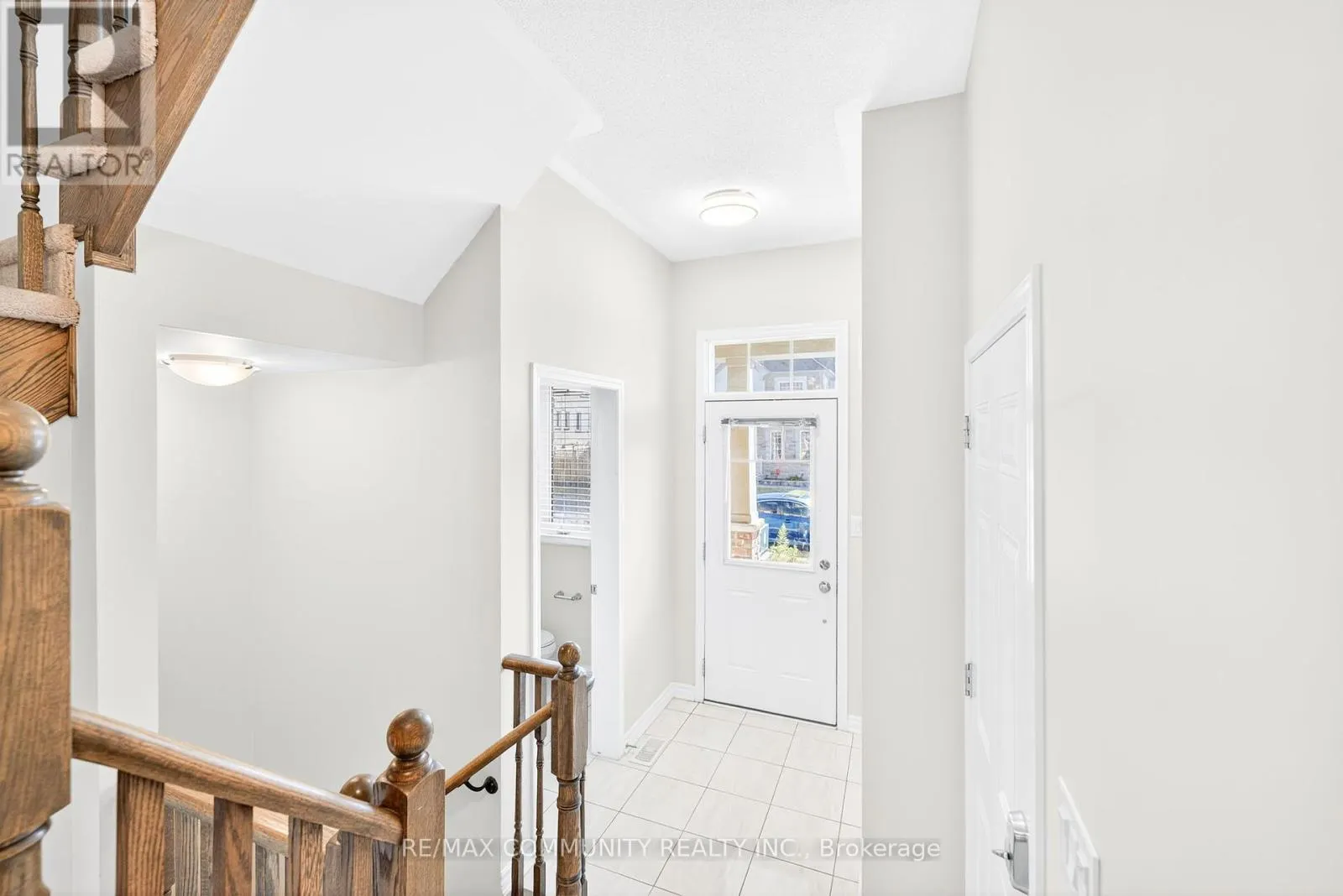 2434 MOONLIGHT CRESCENT