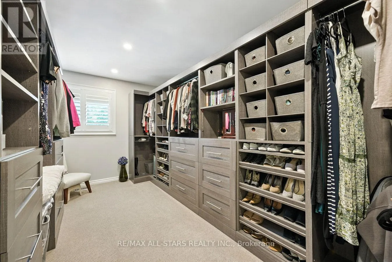 47 CARLAN DRIVE