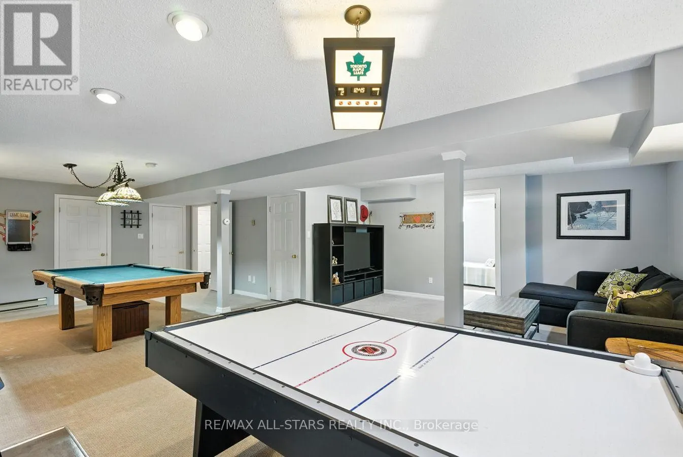47 CARLAN DRIVE