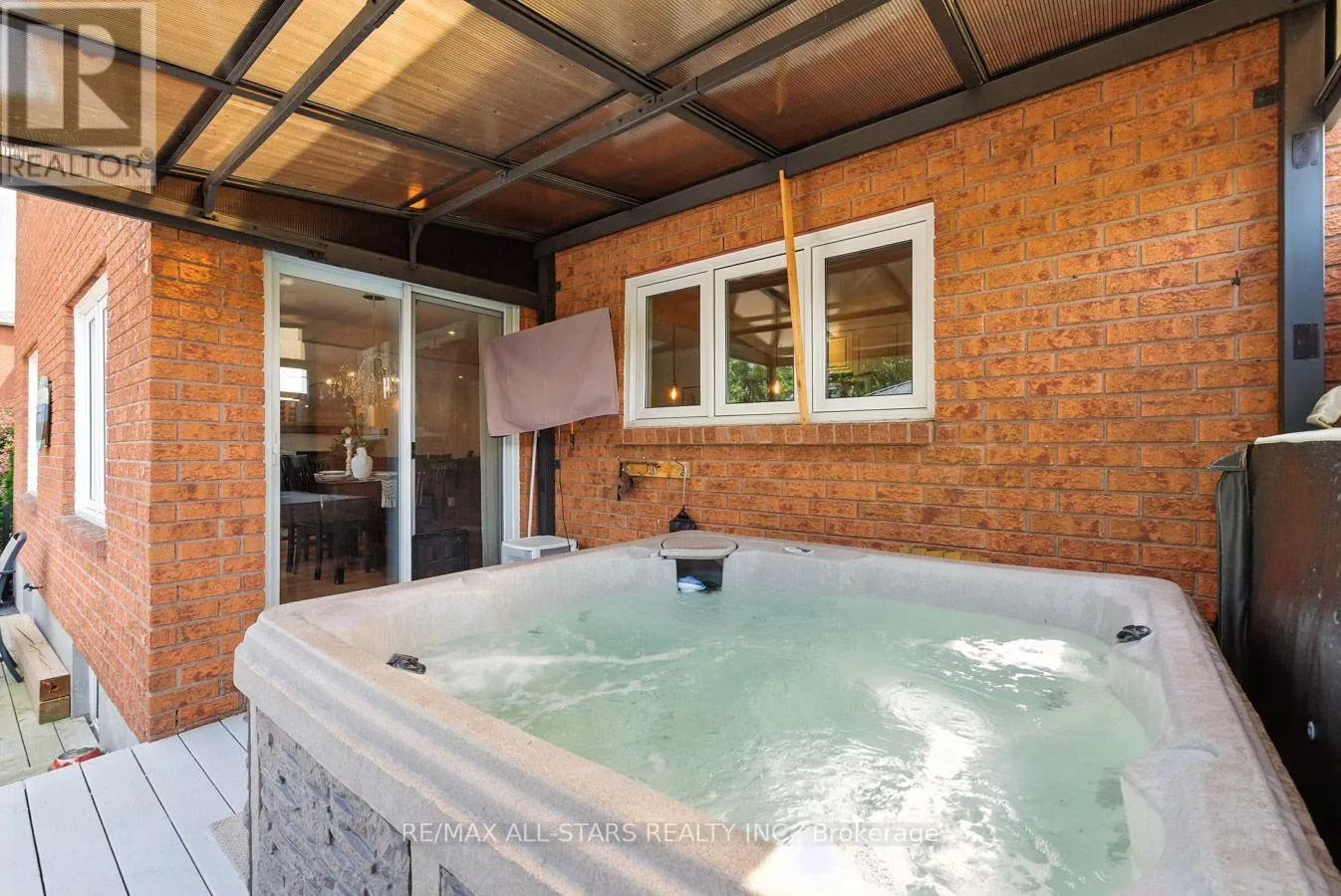 47 CARLAN DRIVE