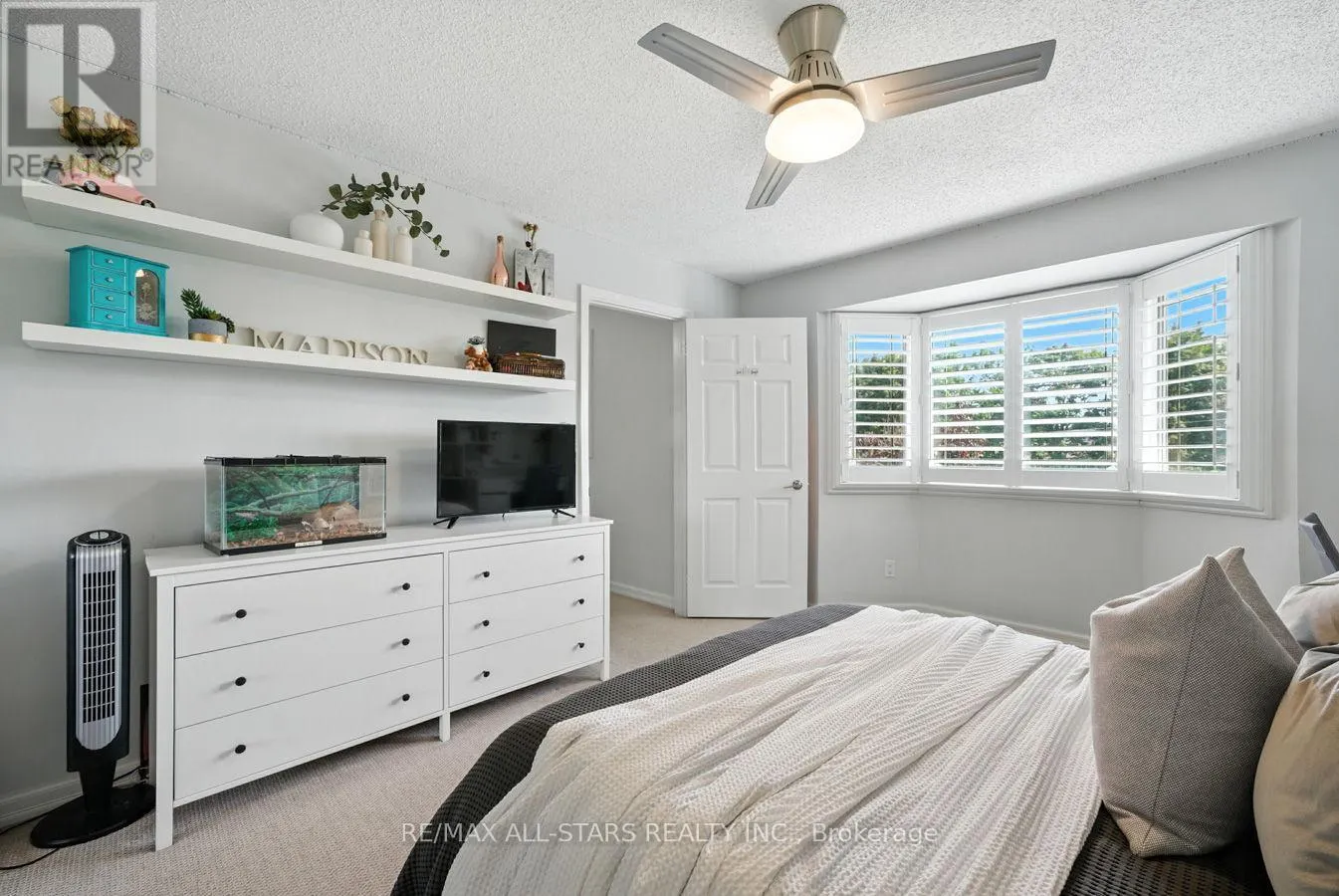47 CARLAN DRIVE