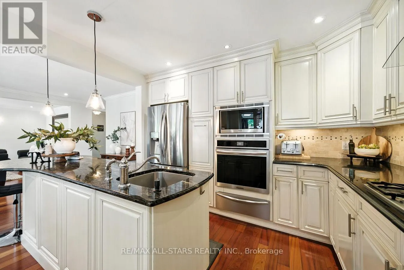 47 CARLAN DRIVE