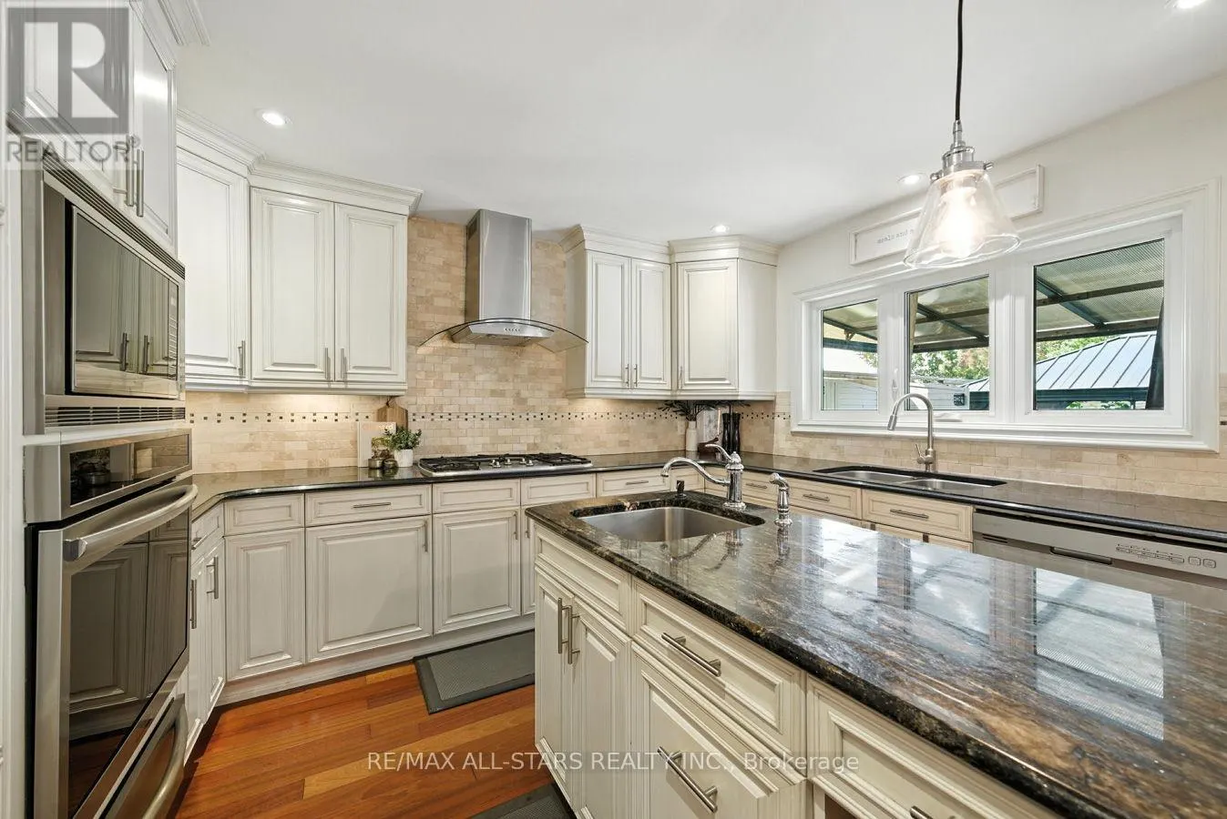 47 CARLAN DRIVE