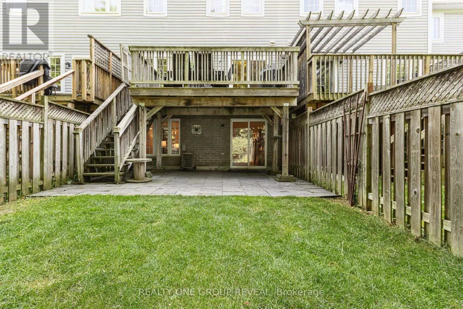 9 TAFT PLACE