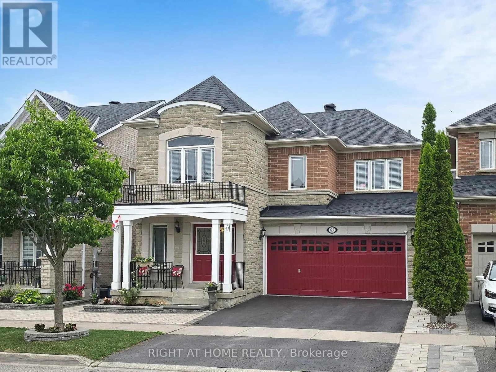 65 STYLES CRESCENT