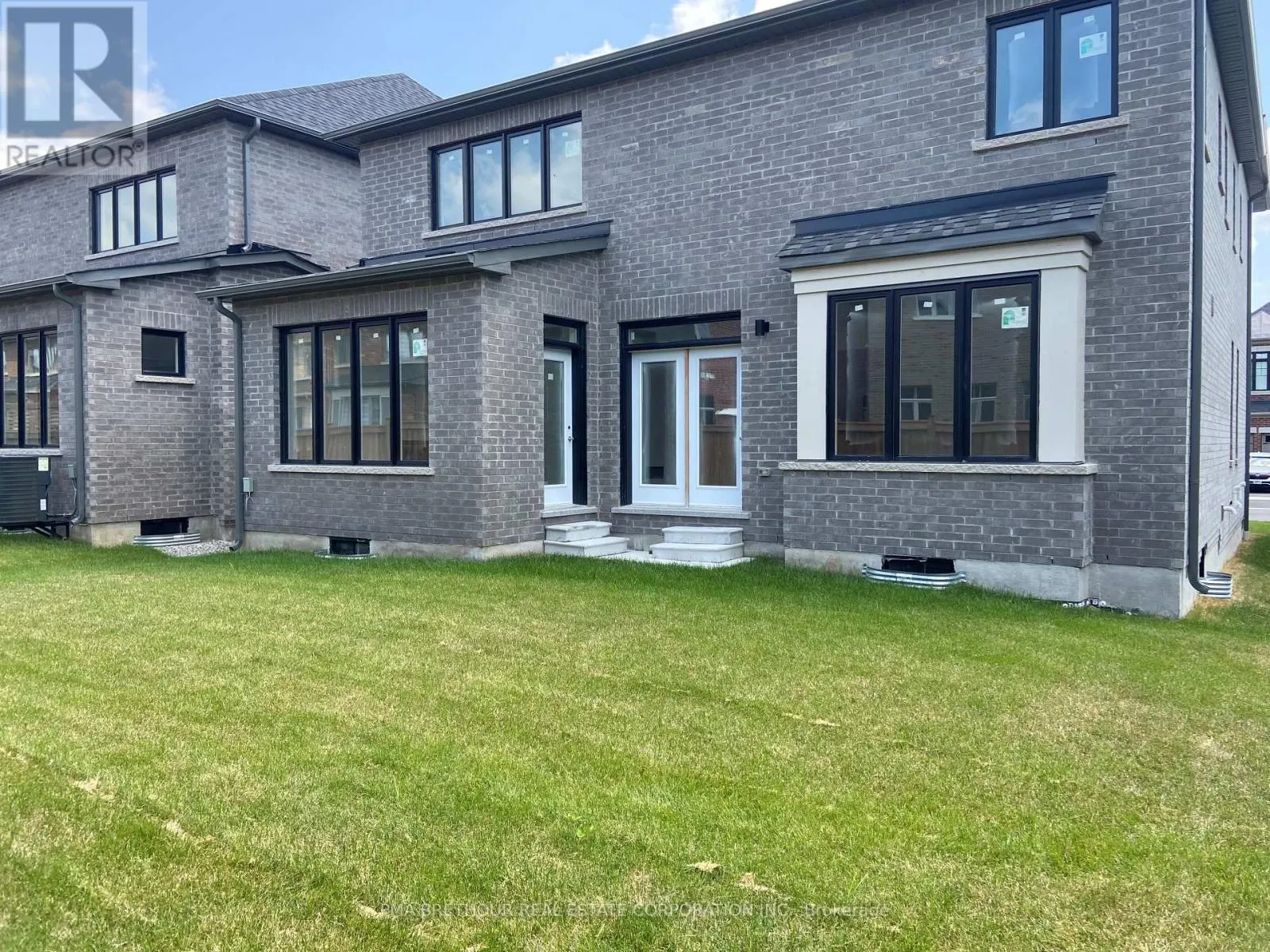35 BRABIN CIRCLE