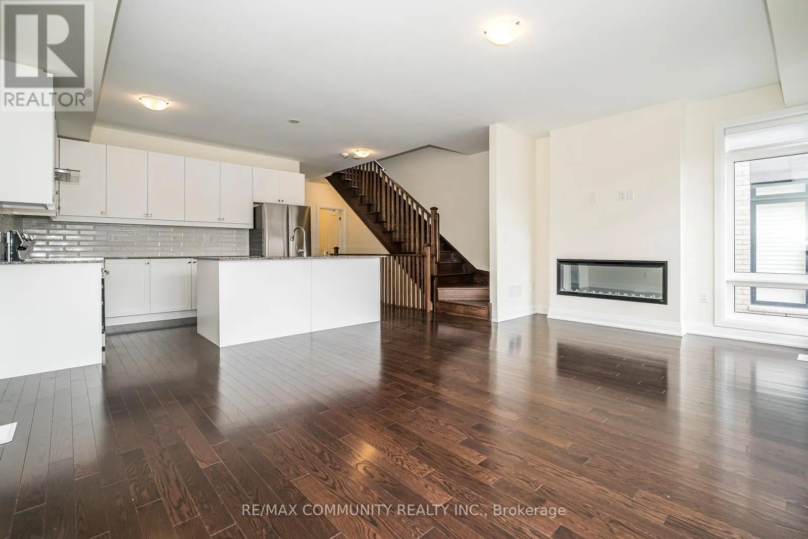 512 DANKS RIDGE DRIVE